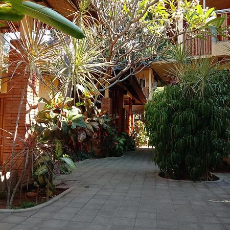 Hotel Petit Boo Amed Exterior foto